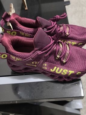 Maroon Knit Lace-Up Sneakers with Lime Text Accent